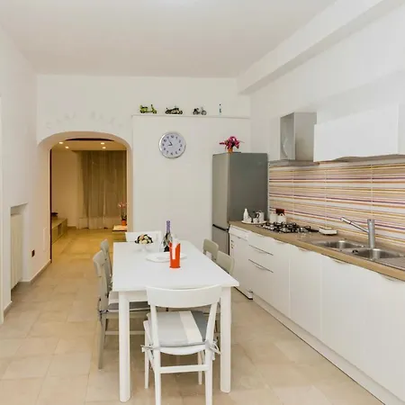 Sara Luxury 2 Sorrente